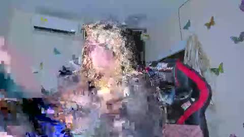 sofiacastillo01 online show from September 22, 2025, 1:13 pm