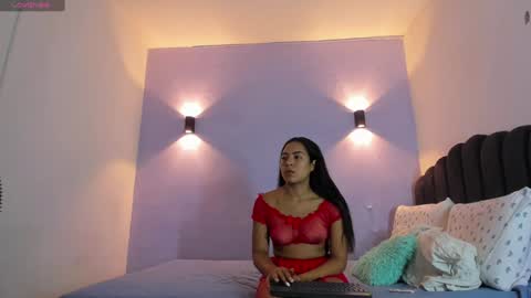 Snapshot of sofiaclaus_19 chatting on February 6, 2025, 5:14 am Sofia online show from February 6, 2025, 5:14 am