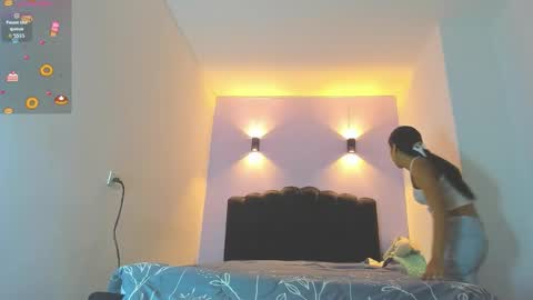 Snapshot of sofiaclaus_19 chatting on October 25, 2025, 2:19 am Sofia online show from October 25, 2025, 2:19 am