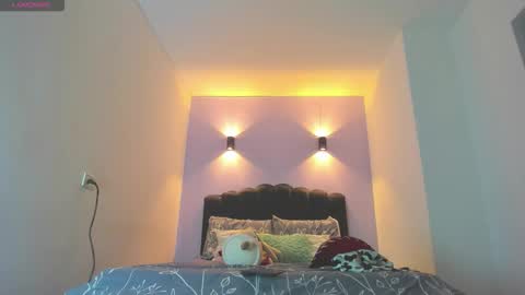 Snapshot of sofiaclaus_19 chatting on November 2, 2025, 2:47 am Sofia online show from November 2, 2025, 2:47 am