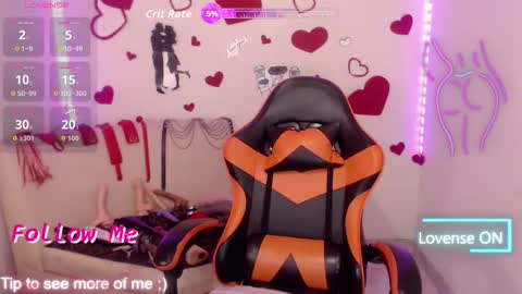 sofiacurvy45 online show from November 15, 2025, 1:47 am