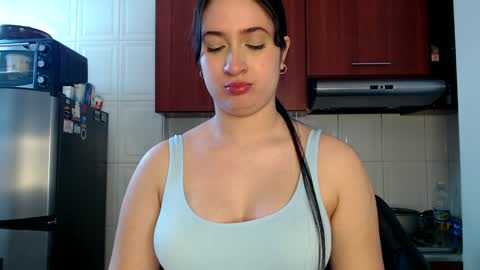 sofiaduque_26 online show from December 7, 2024, 1:07 pm