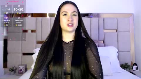 sofiaduque_26 online show from February 22, 2025, 8:31 pm