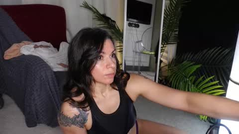 Snapshot of sofiafoster chatting on November 23, 2025, 6:35 am Sofia online show from November 23, 2025, 6:35 am