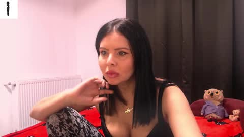 Snapshot of sofialiub chatting on January 14, 2025, 12:35 pm sofialiub online show from January 14, 2025, 12:35 pm