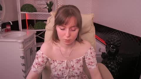 Snapshot of sofialuxuryy chatting on April 3, 2026, 3:32 pm SofiaLuxuryy online show from April 3, 2026, 3:32 pm