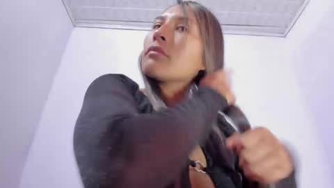 sofii milk online show from February 11, 2025, 5:07 pm