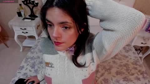 Snapshot of sofianesvat1 chatting on January 27, 2025, 5:47 am Sofi - next broadcast today 1030pm Colombia time online show from January 27, 2025, 5:47 am