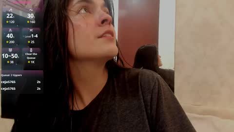 Snapshot of sofianesvat1 chatting on February 22, 2025, 8:09 pm Sofi - next broadcast today 1030pm Colombia time online show from February 22, 2025, 8:09 pm