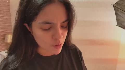 Snapshot of sofianesvat1 chatting on October 23, 2025, 8:29 pm Sofi - next broadcast today 1030pm Colombia time online show from October 23, 2025, 8:29 pm