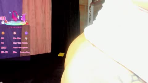 sofie_storm2 online show from September 9, 2025, 9:31 am