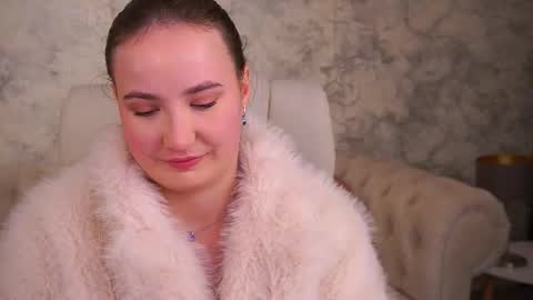 Snapshot of sofiebloom chatting on February 13, 2026, 11:23 pm Sofie online show from February 13, 2026, 11:23 pm