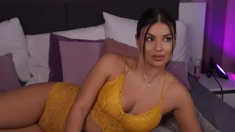 Snapshot of sofieenoir chatting on November 5, 2025, 11:16 pm Sofie online show from November 5, 2025, 11:16 pm