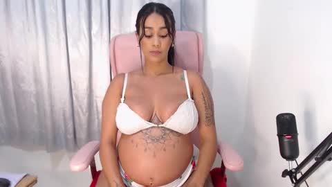 Snapshot of sofierosse_ chatting on January 6, 2026, 2:37 am Sofie Rosee online show from January 6, 2026, 2:37 am