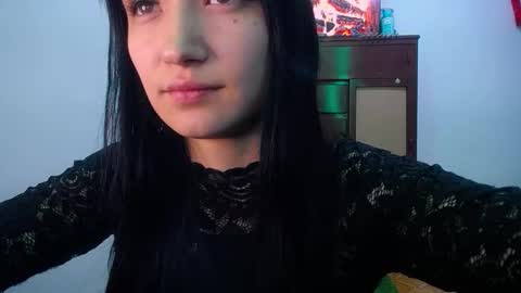 sofii_cute01 online show from November 16, 2025, 4:51 am