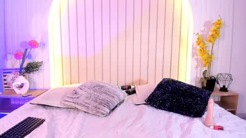 Sofii Lopezz online show from December 27, 2024, 9:22 pm