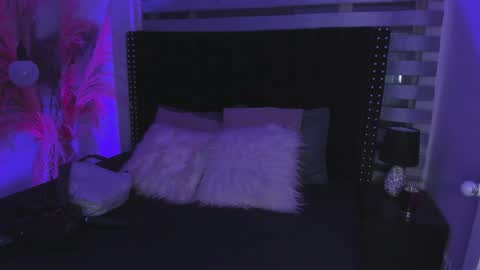 Sofia online show from December 17, 2024, 3:50 am