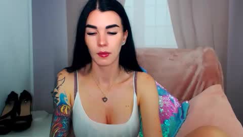 sofiiadream online show from December 18, 2025, 2:23 pm