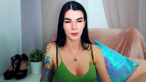 sofiiadream online show from January 7, 2026, 8:22 pm