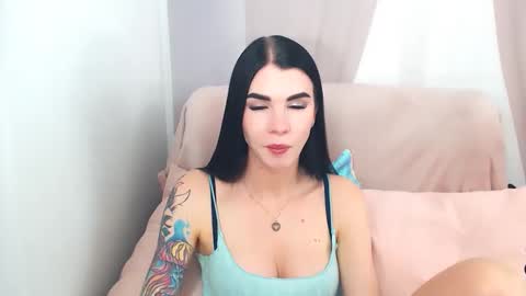 sofiiadream online show from February 17, 2026, 2:24 pm