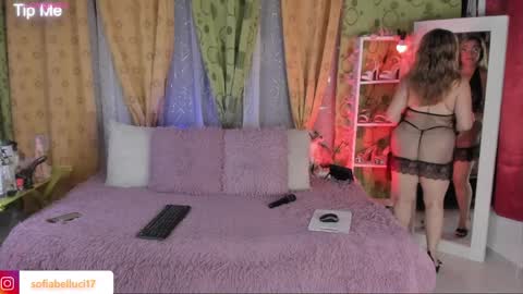 Sofiibell online show from April 9, 2026, 12:21 am