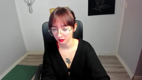 Sofie online show from December 3, 2024, 11:55 am