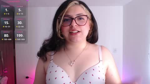 Snapshot of sofix_ chatting on June 9, 2026, 7:14 pm Lau online show from June 9, 2026, 7:14 pm