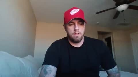 Snapshot of soft0ne chatting on January 17, 2025, 11:40 pm soft0ne online show from January 17, 2025, 11:40 pm