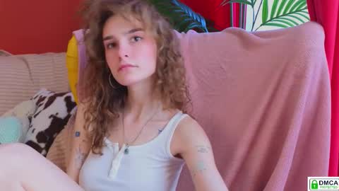 Snapshot of soft_animal chatting on February 25, 2026, 8:46 am E online show from February 25, 2026, 8:46 am