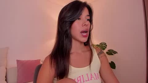 Snapshot of soft_jane chatting on July 19, 2026, 3:54 am Jane online show from July 19, 2026, 3:54 am