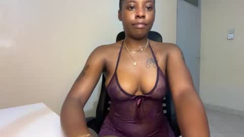 soft_nicole online show from June 28, 2026, 12:27 am