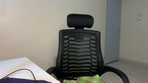 soft_nicole online show from June 30, 2026, 9:16 pm