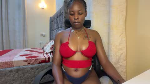 soft_nicole online show from July 5, 2026, 8:27 pm