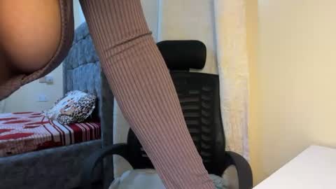 soft_nicole online show from July 20, 2026, 9:28 pm