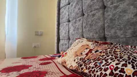 soft_nicole online show from July 24, 2026, 1:31 pm