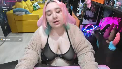 Sofie online show from May 23, 2026, 3:45 am