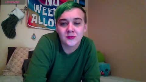 Snapshot of softtboyfriend chatting on December 14, 2024, 3:04 pm Day online show from December 14, 2024, 3:04 pm