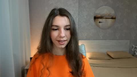 Kelly online show from October 26, 2025, 1:50 pm