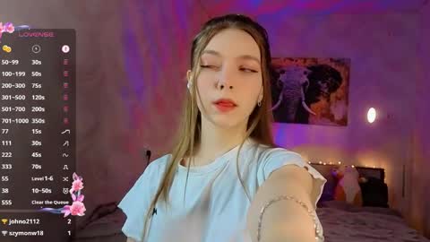softy_bunny online show from May 31, 2026, 2:02 pm