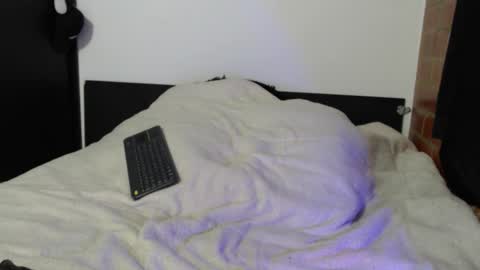 Snapshot of sofy_dep chatting on November 13, 2025, 12:09 am Sofy online show from November 13, 2025, 12:09 am