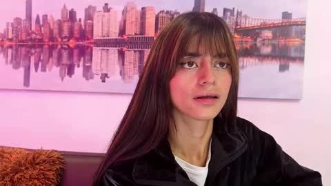 sofy_durand online show from March 19, 2026, 11:58 am