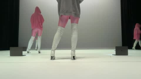 Snapshot of sola_3 chatting on June 18, 2026, 9:14 am 0La online show from June 18, 2026, 9:14 am