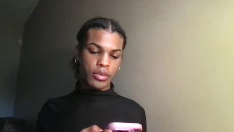 Snapshot of solaceeve chatting on November 14, 2025, 7:34 pm SolaceEve online show from November 14, 2025, 7:34 pm