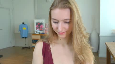 Bella online show from January 31, 2025, 11:24 am