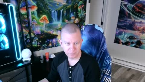 Snapshot of solarlunar1 chatting on October 5, 2025, 3:32 pm just ask online show from October 5, 2025, 3:32 pm