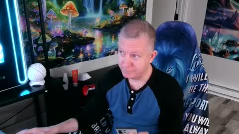 Snapshot of solarlunar1 chatting on October 9, 2025, 3:21 pm just ask online show from October 9, 2025, 3:21 pm