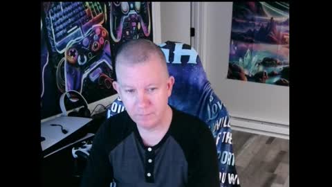 Snapshot of solarlunar1 chatting on November 10, 2025, 9:36 pm just ask online show from November 10, 2025, 9:36 pm