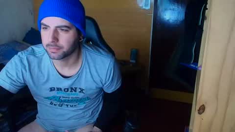 Snapshot of soldado14m chatting on June 18, 2026, 9:14 am ManuAiluPlay online show from June 18, 2026, 9:14 am