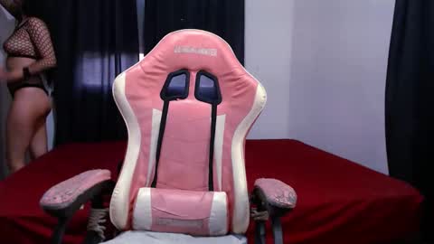 Snapshot of sole_sawa chatting on December 22, 2025, 9:01 pm Sole Sawa online show from December 22, 2025, 9:01 pm