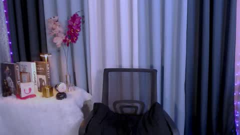 solen_304 online show from February 7, 2026, 11:08 pm